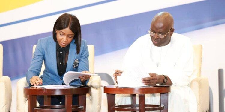 39 Fortalezas y debilidades que se deben discutir en una entrevista de trabajo